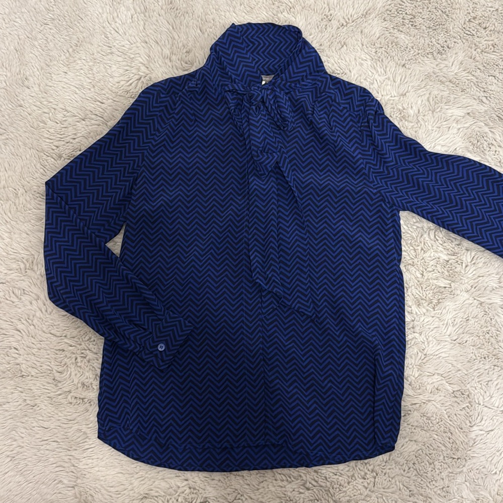 Pippa Silk Blue Chevron Print Bow Neck Blouse